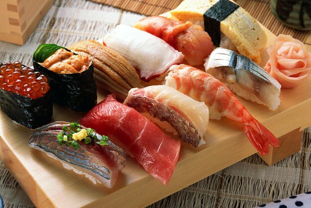 жапон диетасына арналған суши